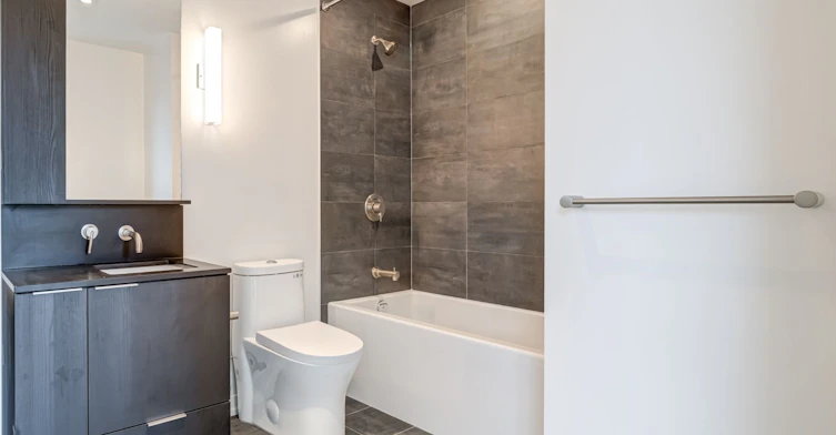 714N-120 Broadway Avenue, Toronto, ON, M4P 1V7 - 5