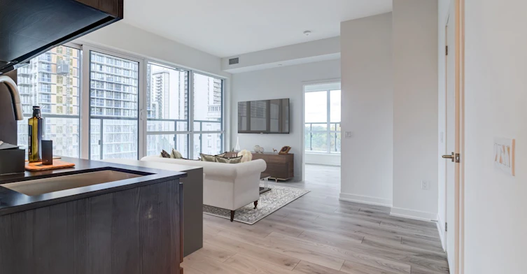 714N-120 Broadway Avenue, Toronto, ON, M4P 1V7 - 2