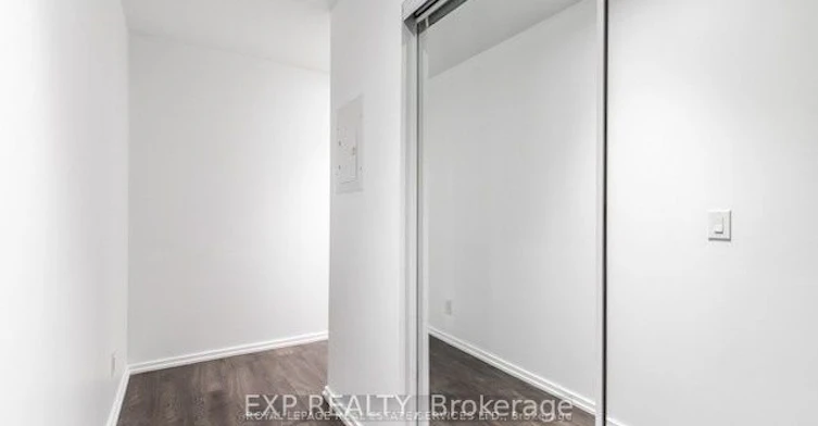 4515-70 Temperance Street, Toronto, ON, M5H 4E8 - 5