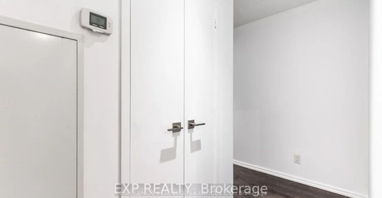 4515-70 Temperance Street, Toronto, ON, M5H 4E8 - 6