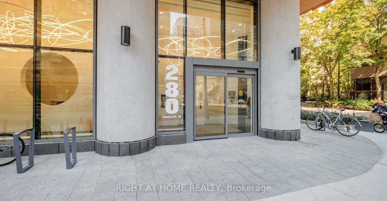 2701-280 Dundas Street W, Toronto, ON, M5T 0E3 - 4