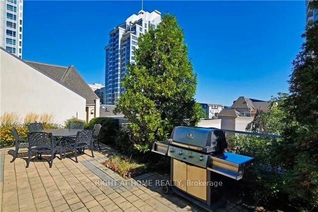 512-1 Rean Drive, Toronto, ON, M2K 3C1 - 25