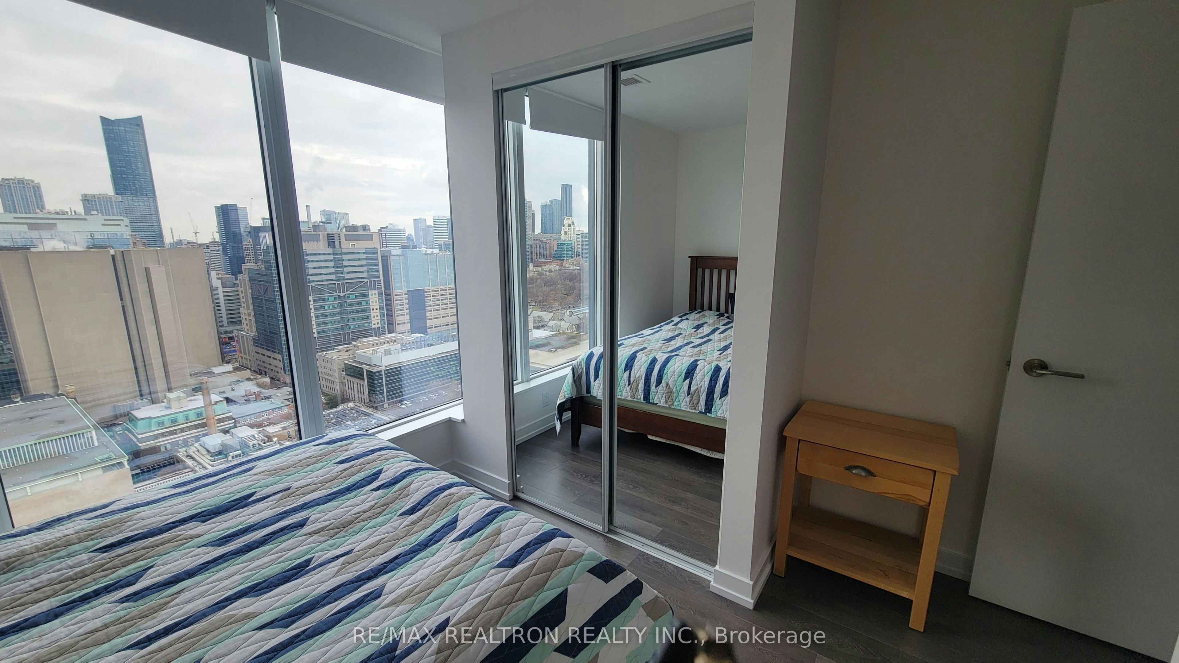 2807-203 College Street, Toronto, ON, M5T 1P9 - 9