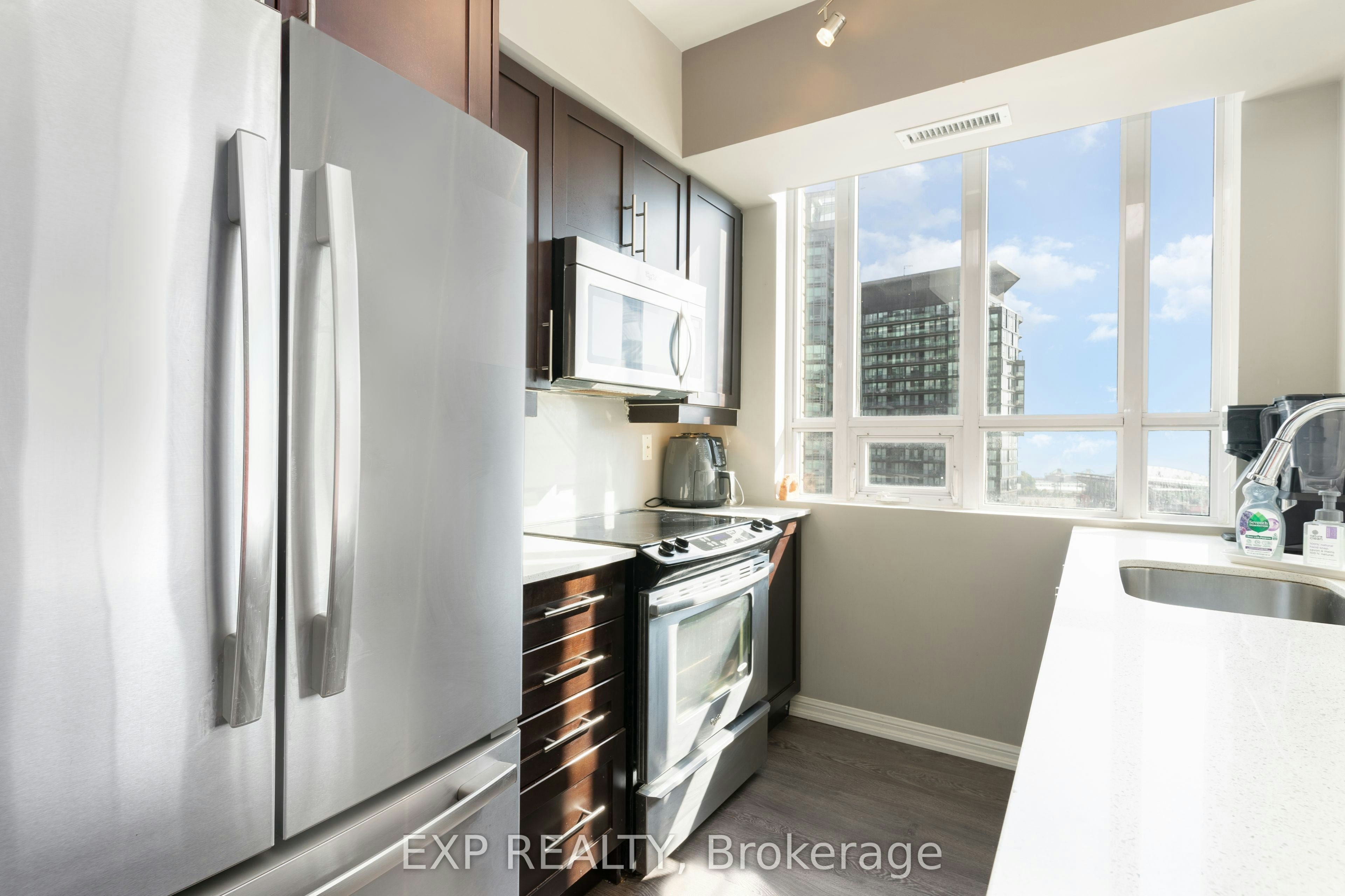 2310-125 Western Battery Road, Toronto, ON, M6K 3R8 - 5