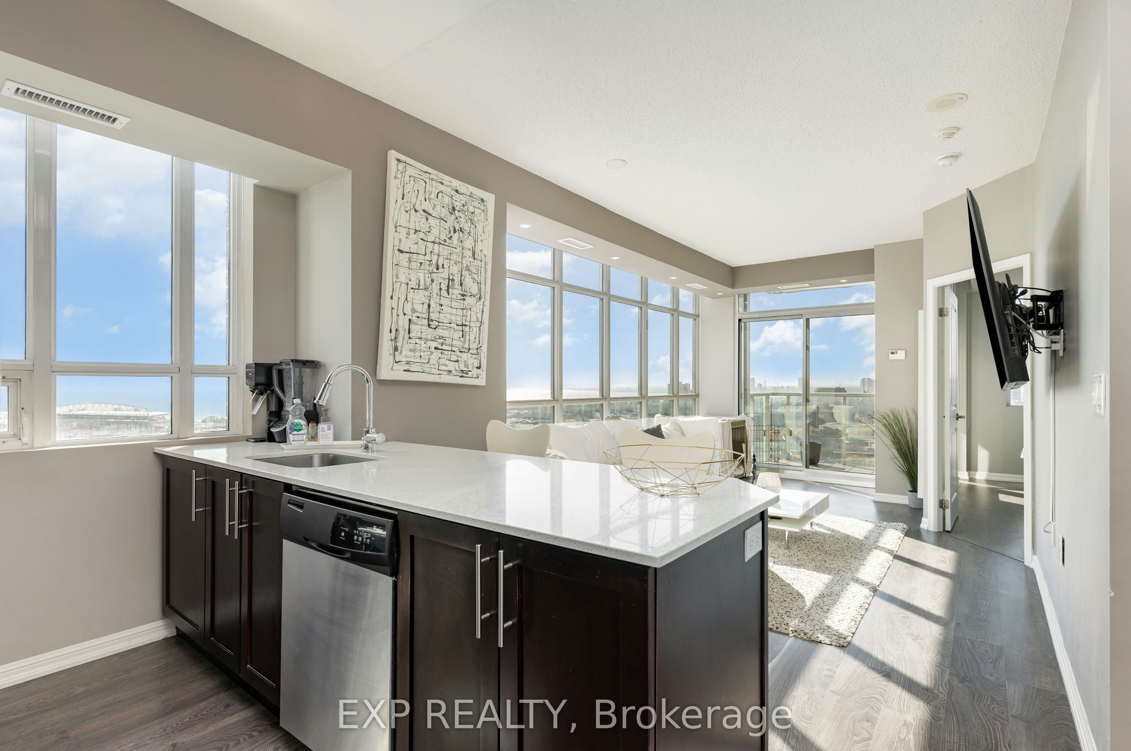 2310-125 Western Battery Road, Toronto, ON, M6K 3R8 - 3