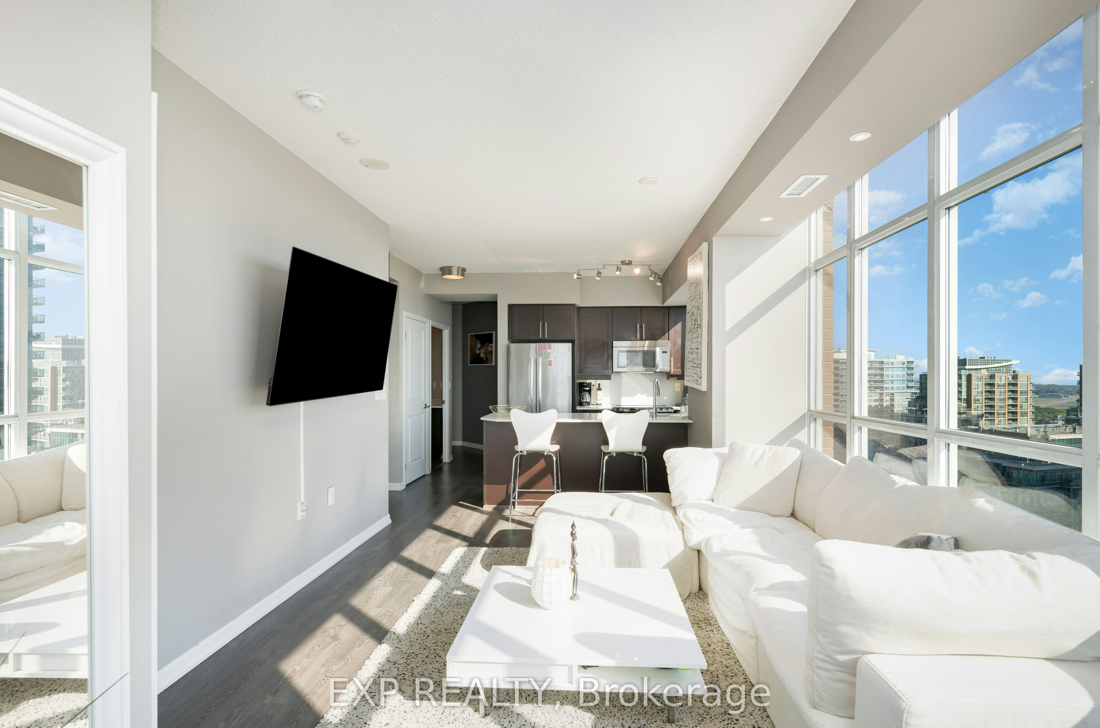 2310-125 Western Battery Road, Toronto, ON, M6K 3R8 - 4