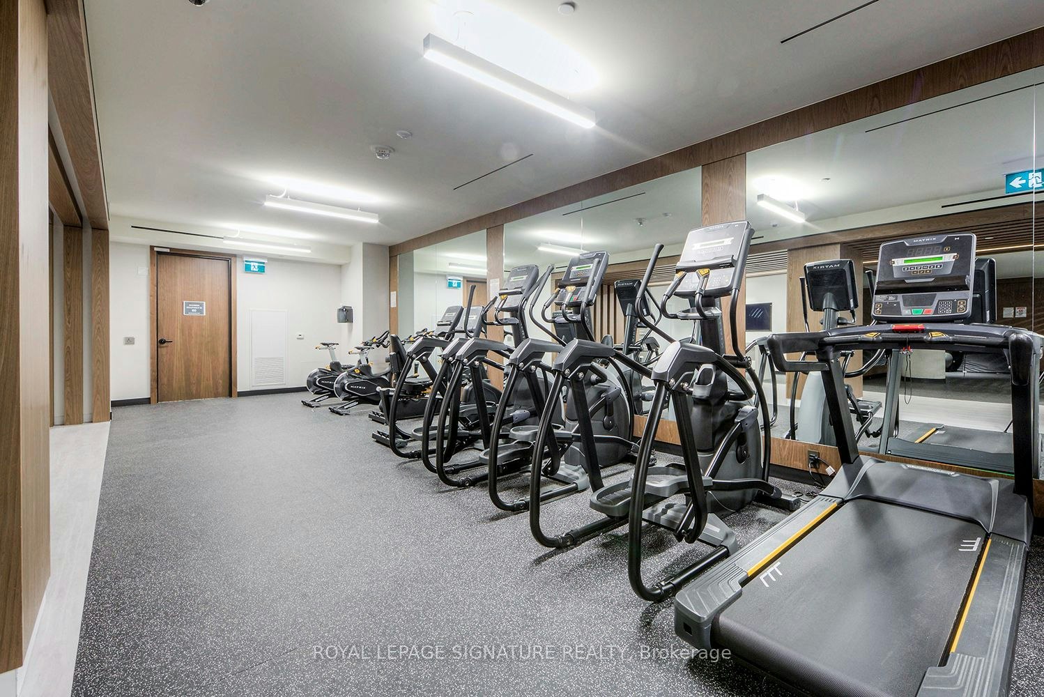 2702-5 Defries Street, Toronto, ON, M5A 0W7 - 32