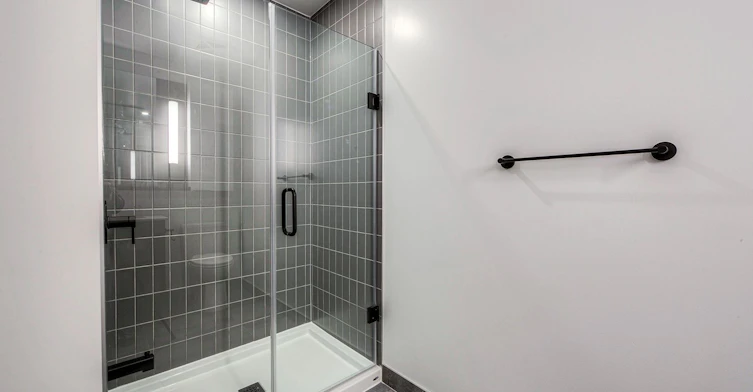 2702-5 Defries Street, Toronto, ON, M5A 0W7 - 21