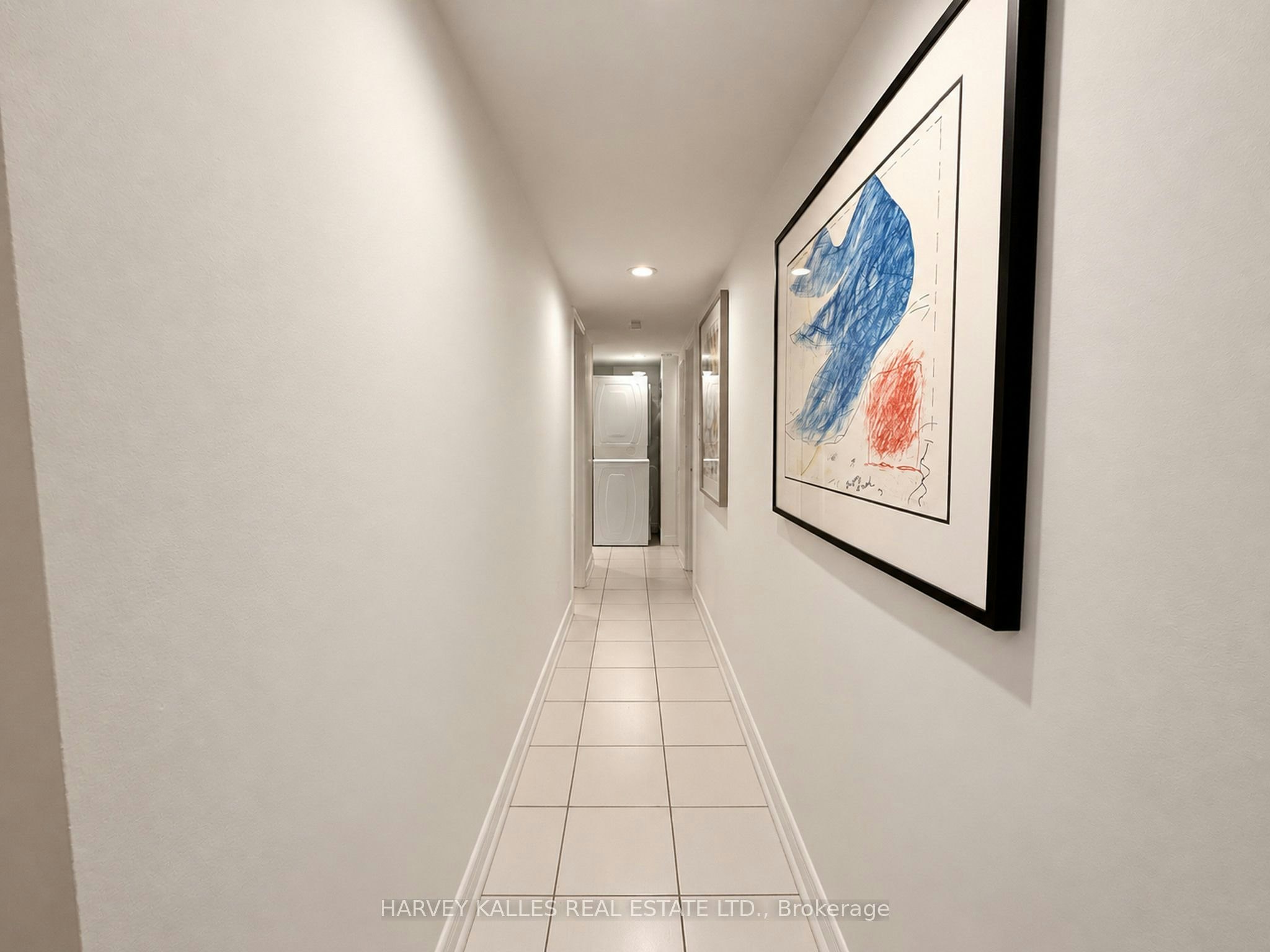 Lower-183 Westmount Avenue, Toronto, ON, M6E 3M6 - 13