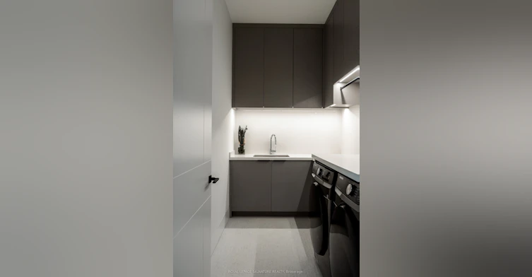 126 Sherwood Avenue, Toronto, ON, M4P 2A7 - 33