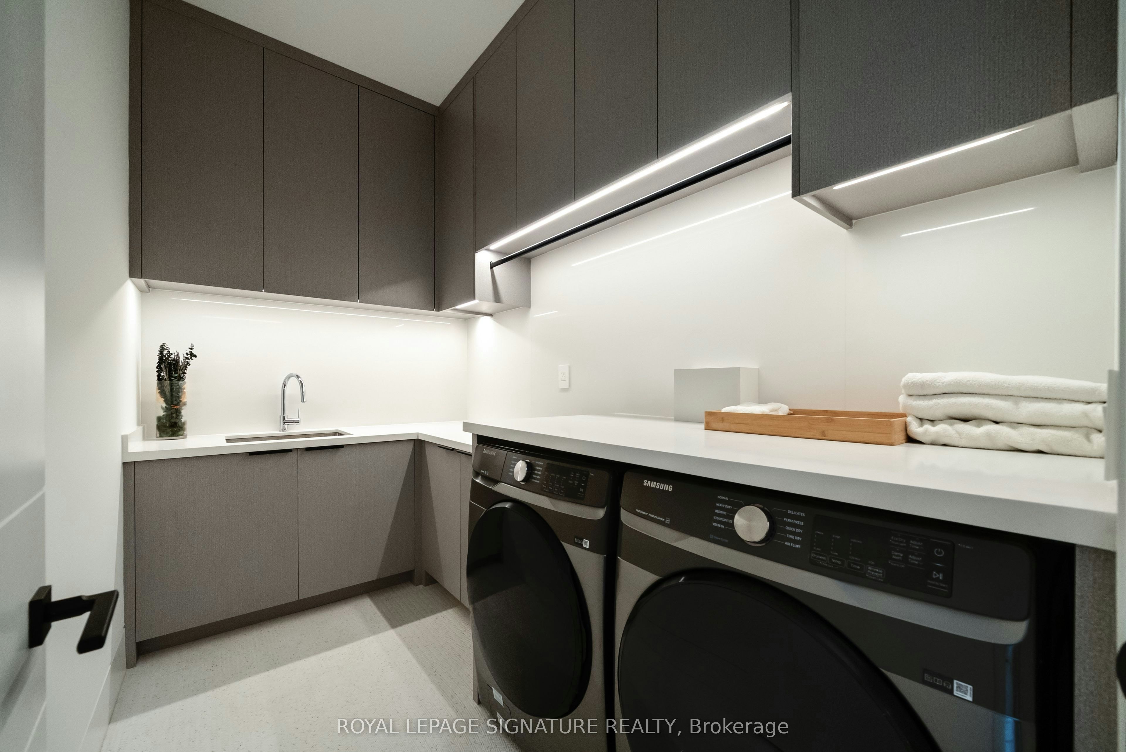 126 Sherwood Avenue, Toronto, ON, M4P 2A7 - 37