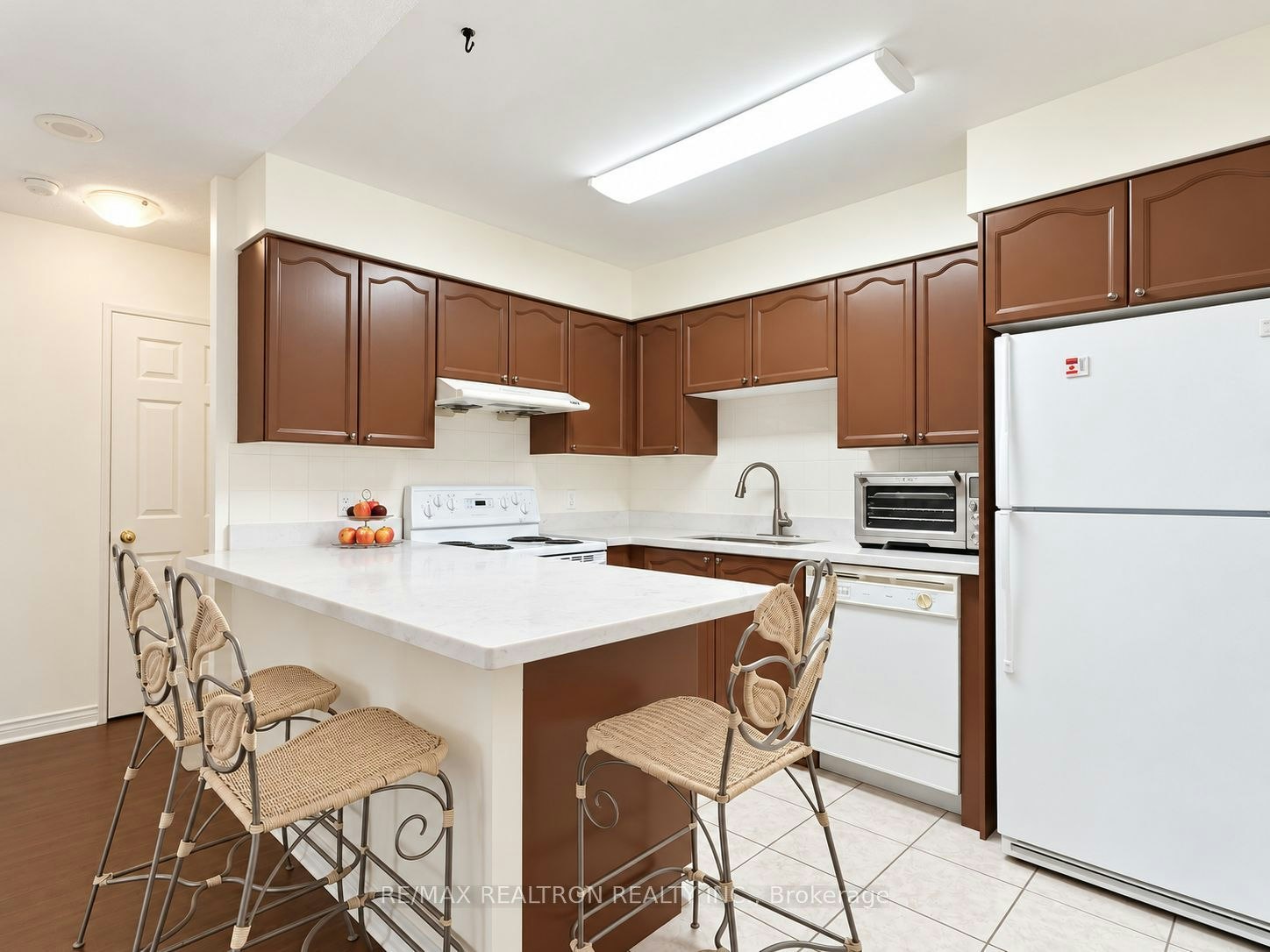511-256 Doris Avenue, Toronto, ON, M2N 6X8 - 5