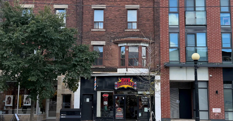 2/F-543 College Street, Toronto, ON, M6G 1A9