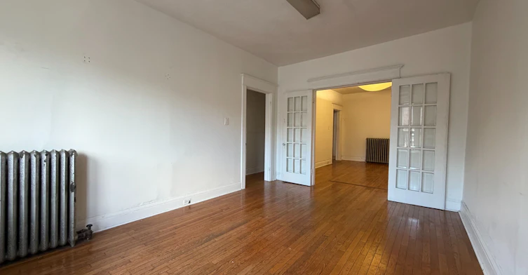 2/F-543 College Street, Toronto, ON, M6G 1A9 - 3