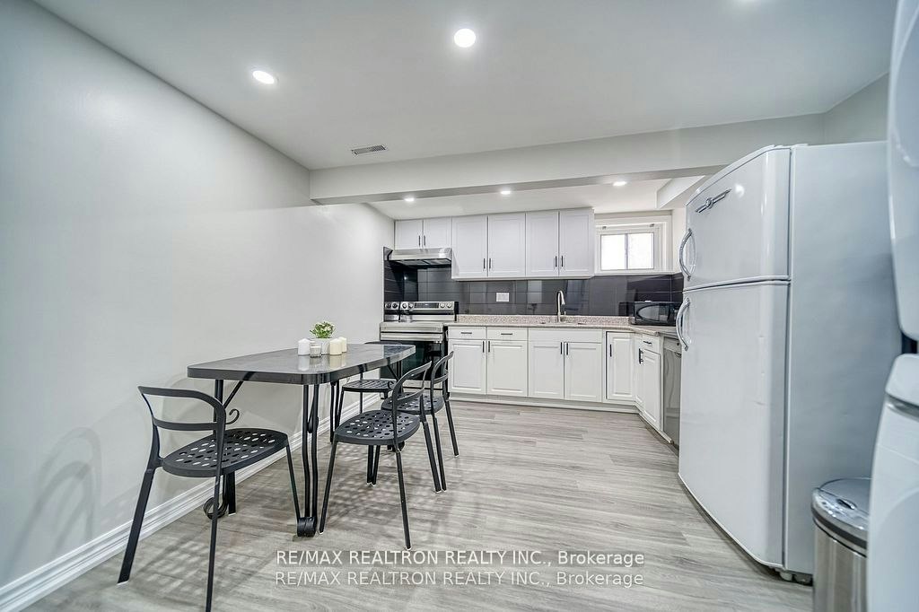 #2-36 Beaver Valley Road, Toronto, ON, M3H 4S1 - 6