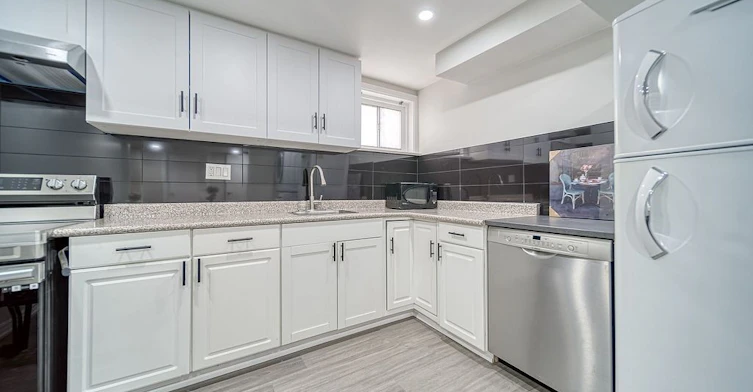 #2-36 Beaver Valley Road, Toronto, ON, M3H 4S1 - 7