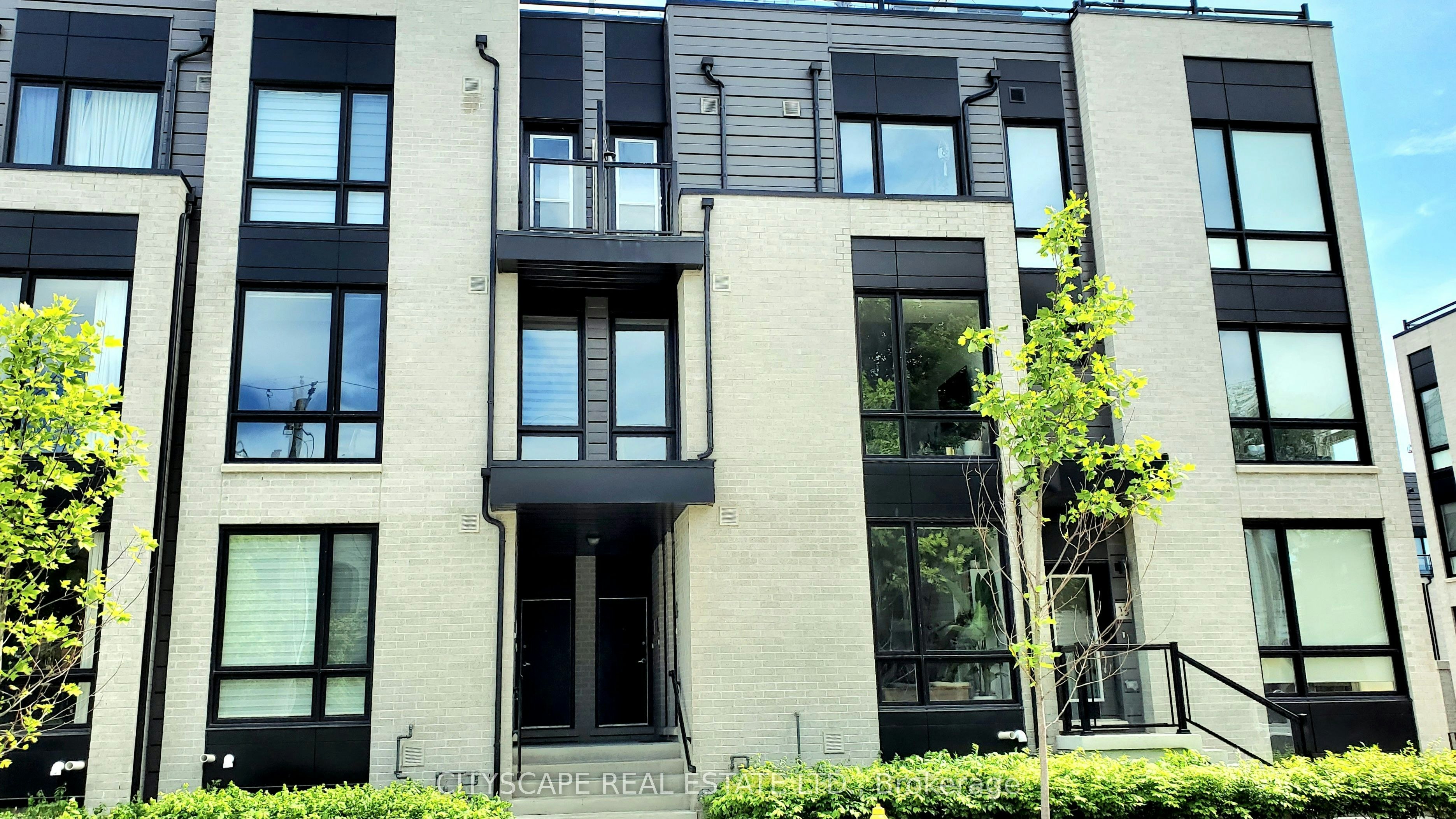 9-31 Florence Street, Toronto, ON, M6K 0C5
