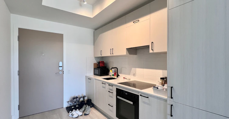 322-1 Kyle Lowry Road, Toronto, ON, M3C 0S6 - 20