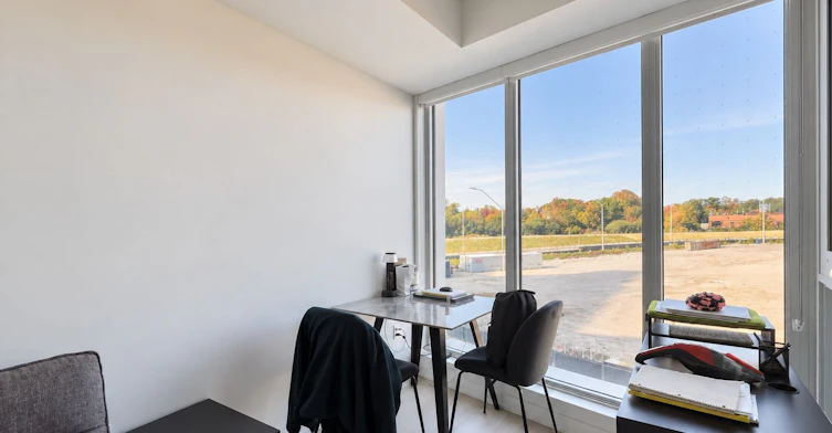 322-1 Kyle Lowry Road, Toronto, ON, M3C 0S6 - 7