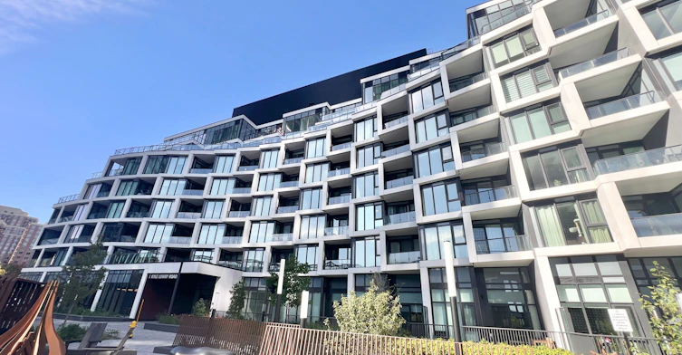 322-1 Kyle Lowry Road, Toronto, ON, M3C 0S6