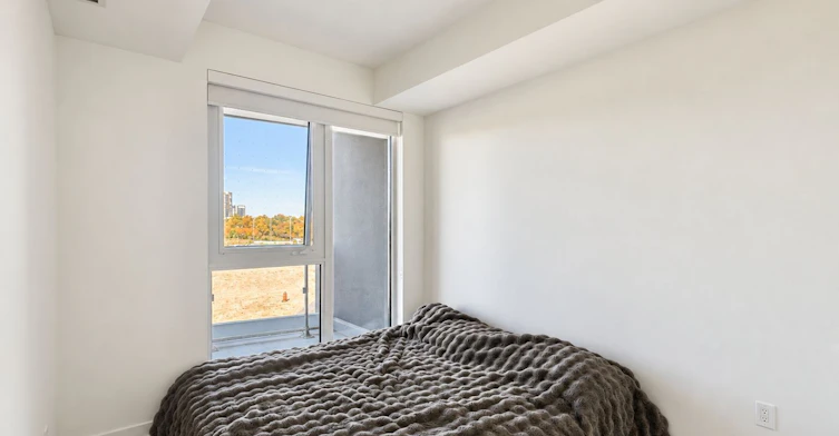 322-1 Kyle Lowry Road, Toronto, ON, M3C 0S6 - 11