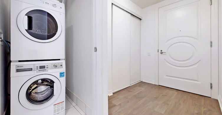 2111-88 Blue Jays Way, Toronto, ON, M5V 2G3 - 22