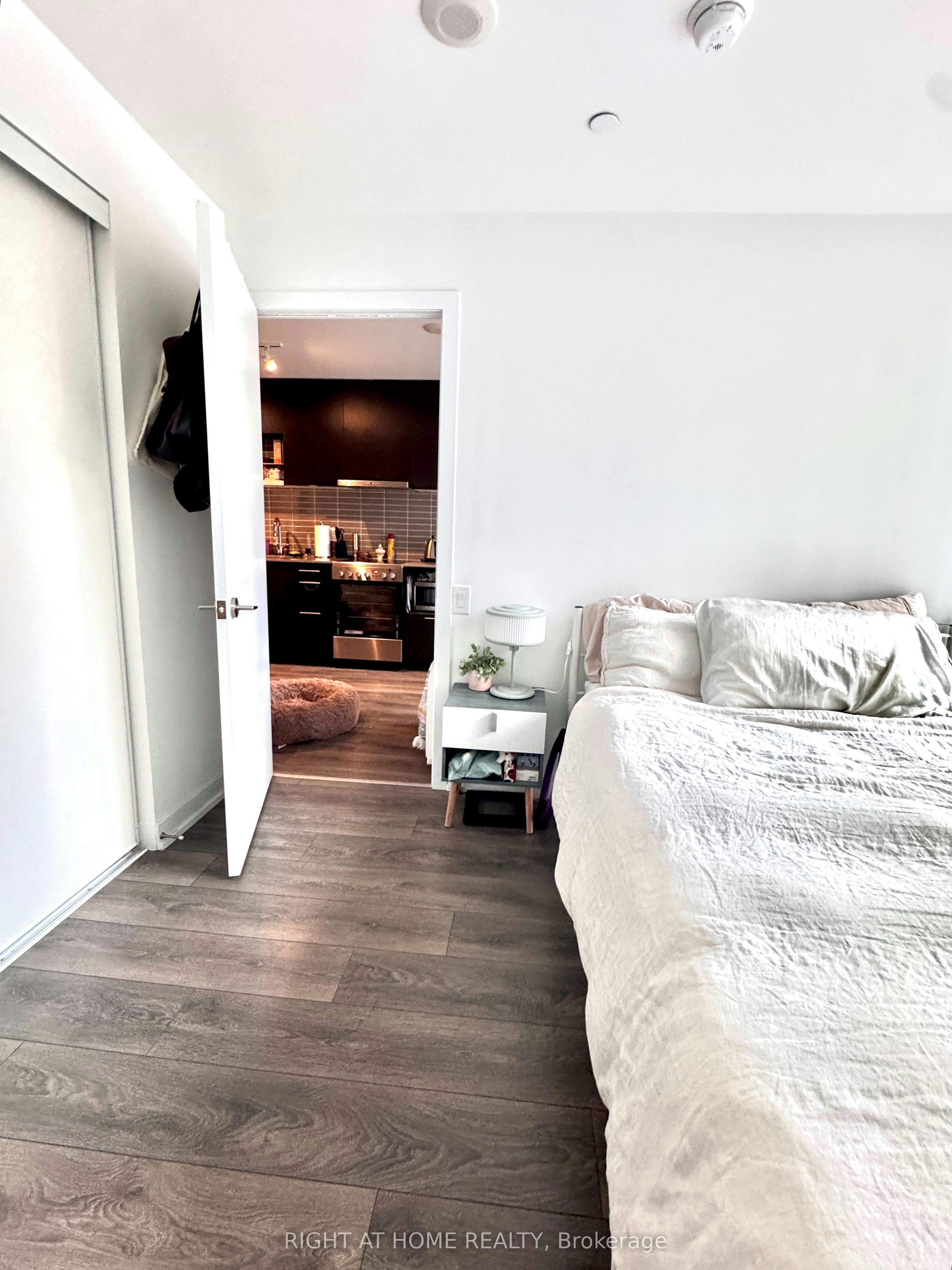 205-365 Church Street, Toronto, ON, M5B 0B5 - 9