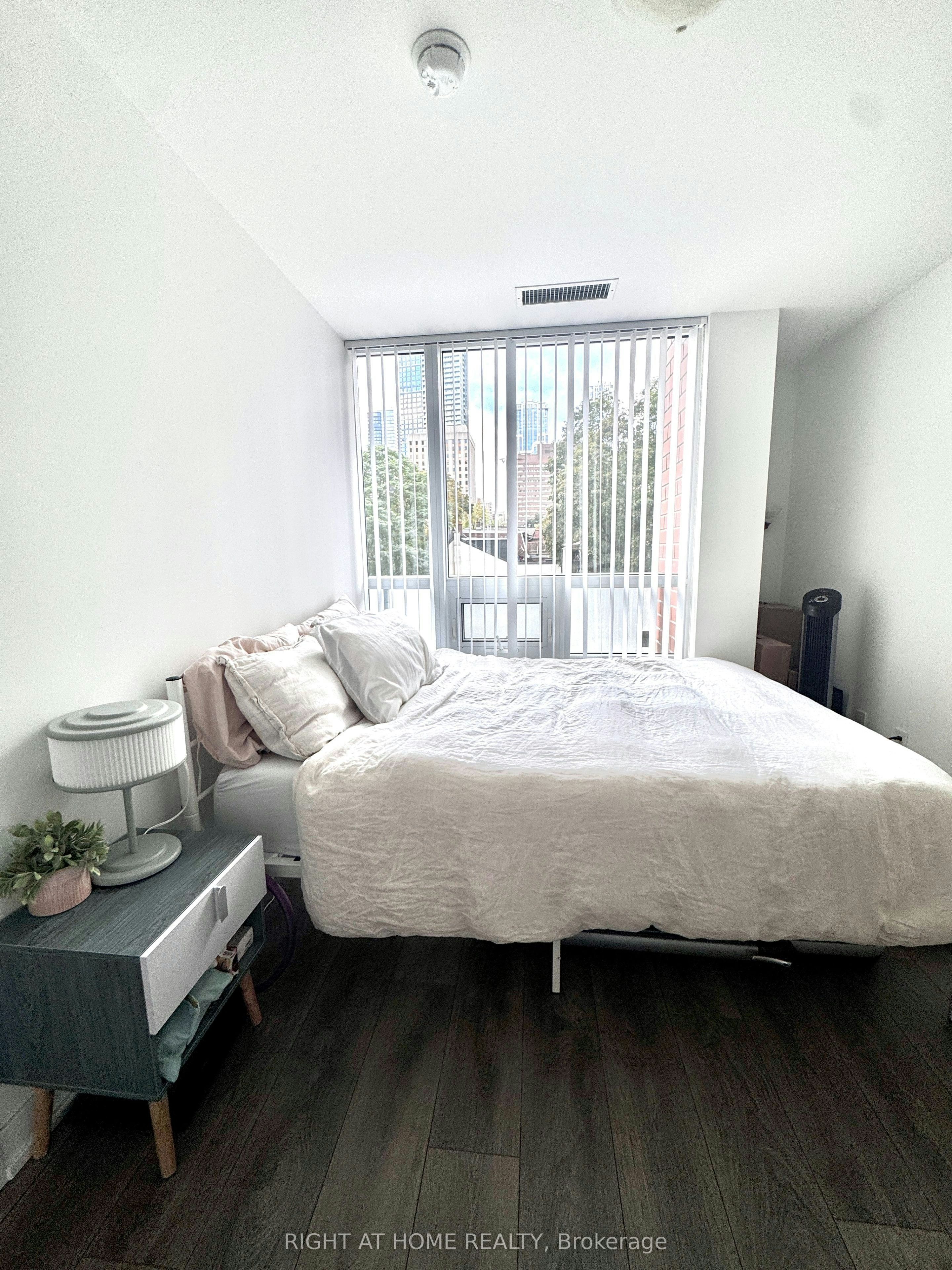 205-365 Church Street, Toronto, ON, M5B 0B5 - 7