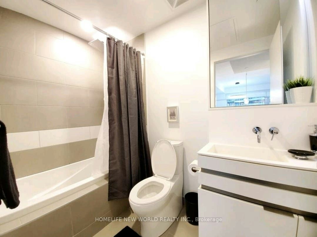 1806-197 Yonge Street, Toronto, ON, M5B 0C1 - 7