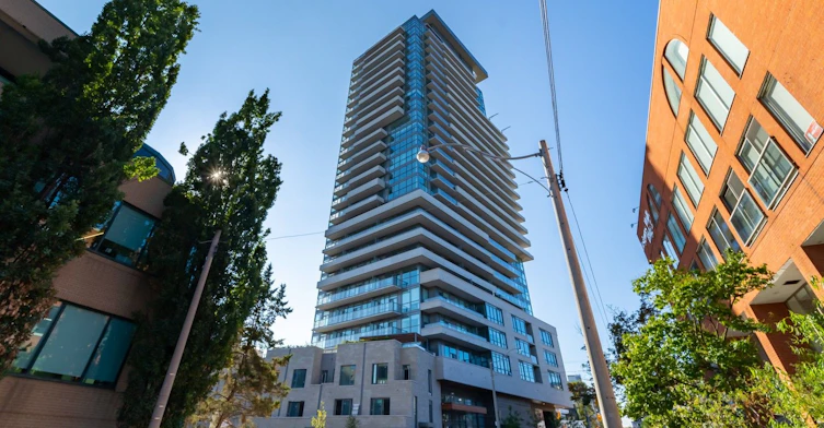 1708-181 Bedford Avenue, Toronto, ON, M5R 0C2