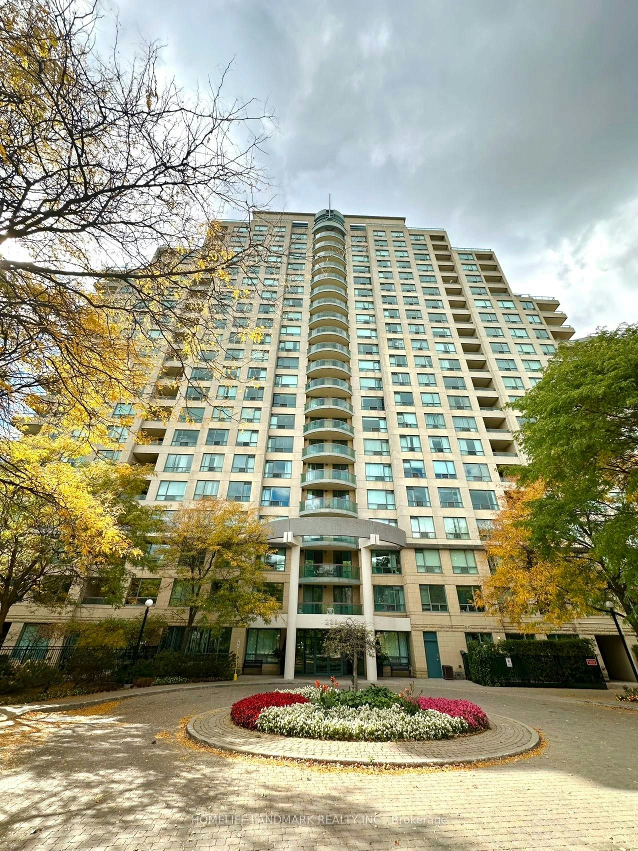 1011-238 Doris Avenue, Toronto, ON, M2N 6W1 - 2