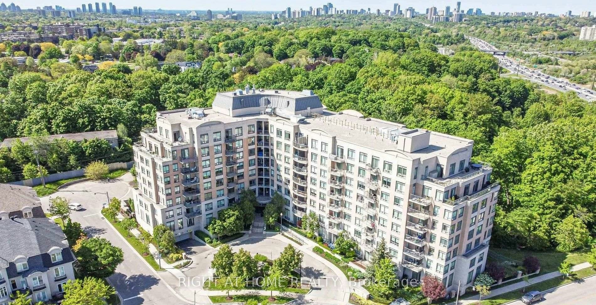 PH2-16 Dallimore Circle, Toronto, ON, M3C 4C4
