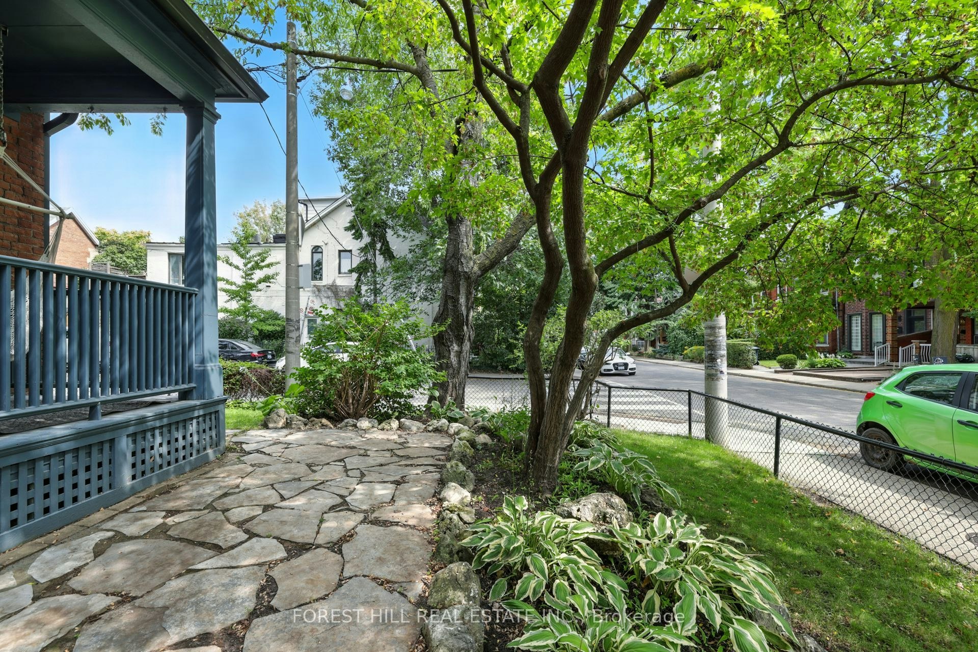 54 Afton Avenue, Toronto, ON, M6J 1S1 - 37