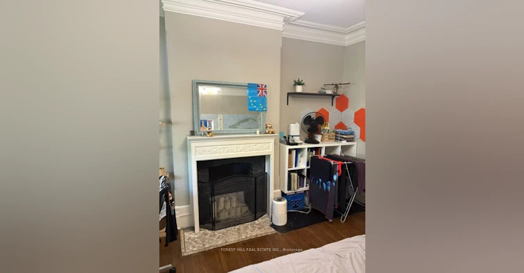 Main-67 Brunswick Avenue, Toronto, ON, M5S 2L8 - 14