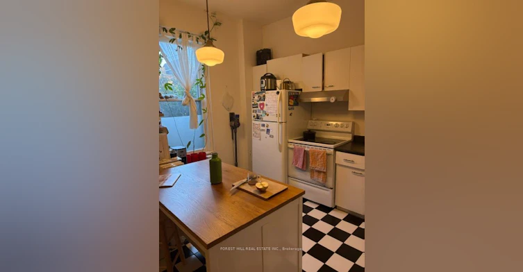 Main-67 Brunswick Avenue, Toronto, ON, M5S 2L8 - 6
