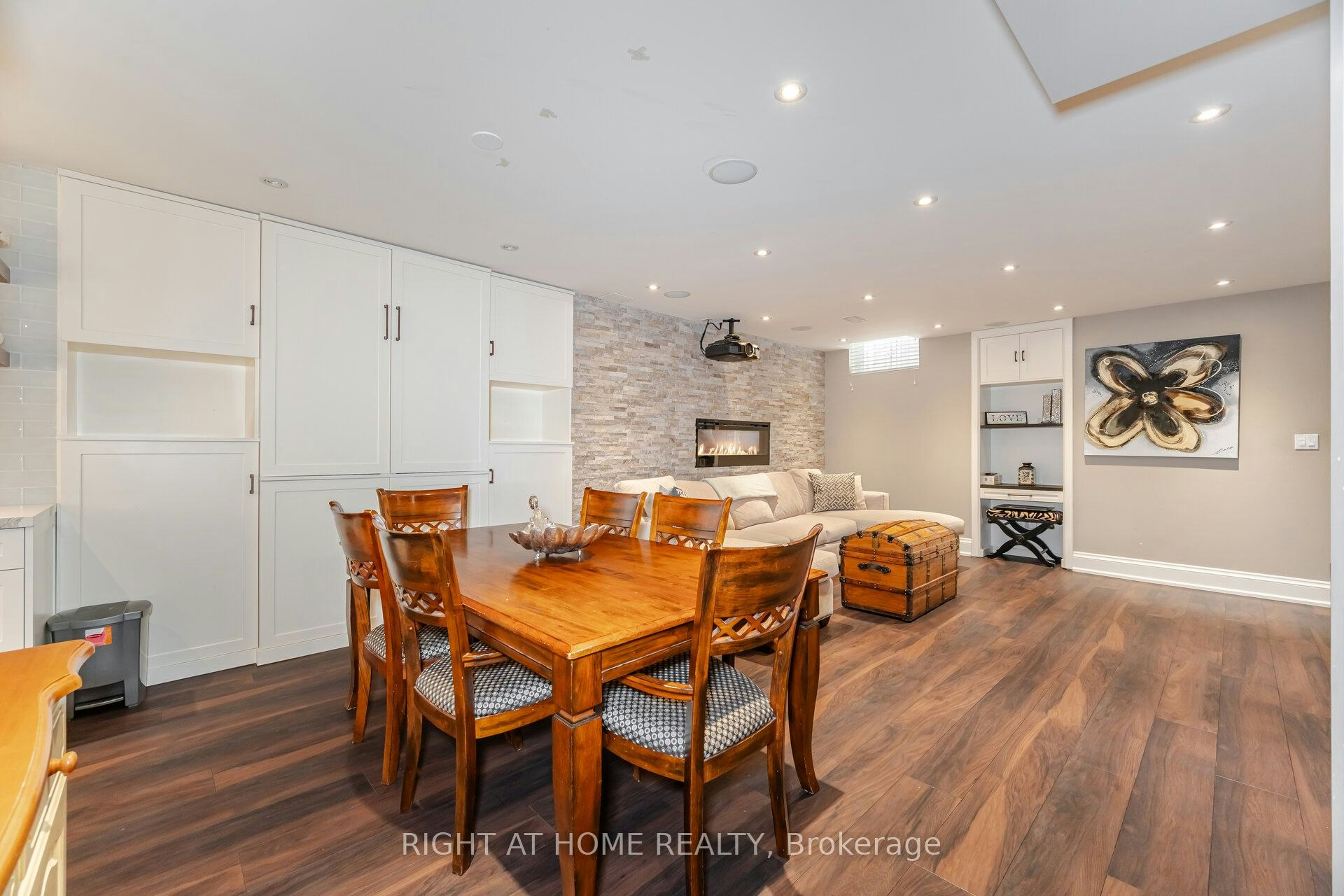 58 Johnston Avenue, Toronto, ON, M2N 1G8 - 37