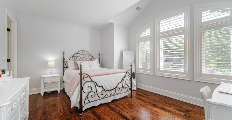58 Johnston Avenue, Toronto, ON, M2N 1G8 - 17