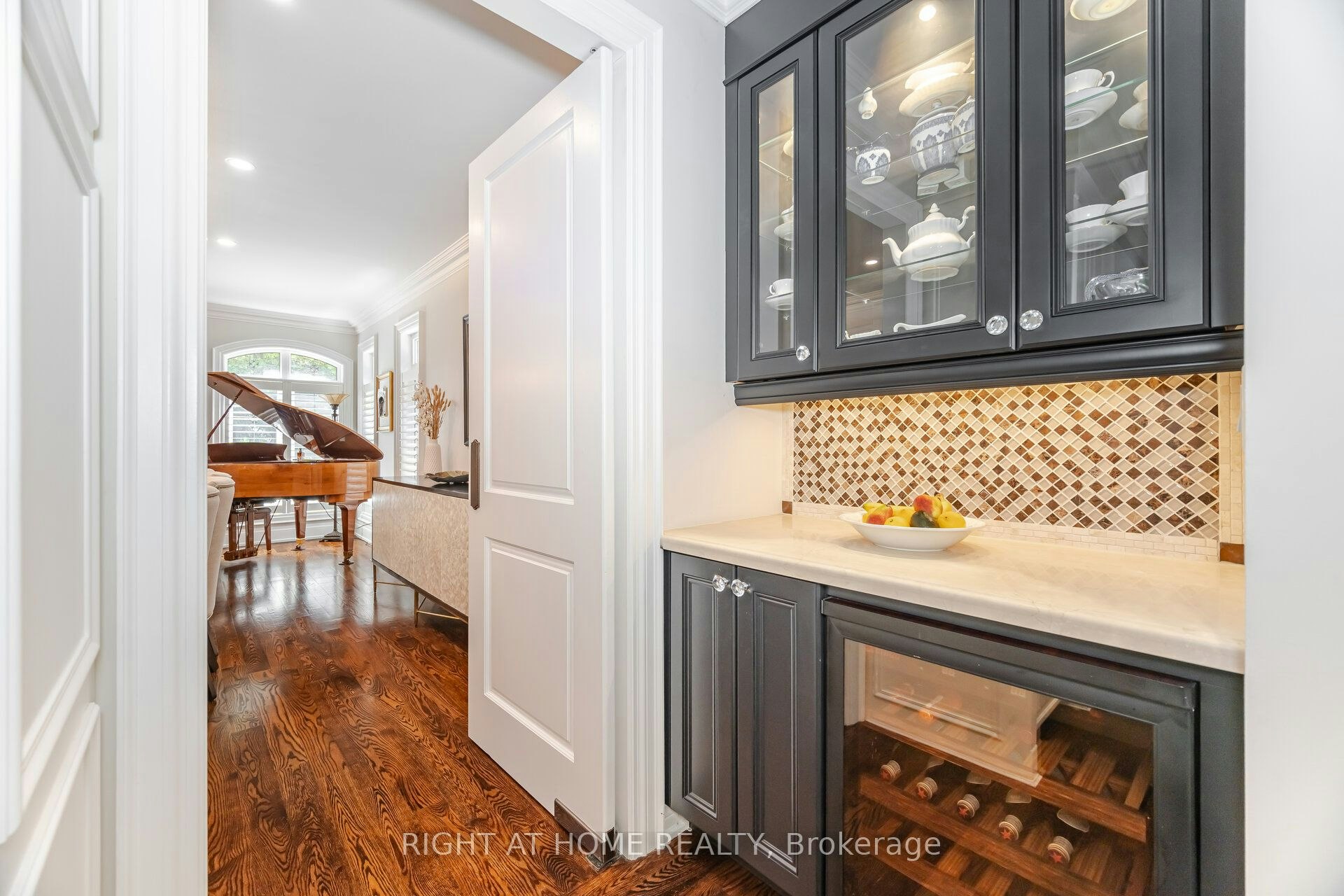 58 Johnston Avenue, Toronto, ON, M2N 1G8 - 8