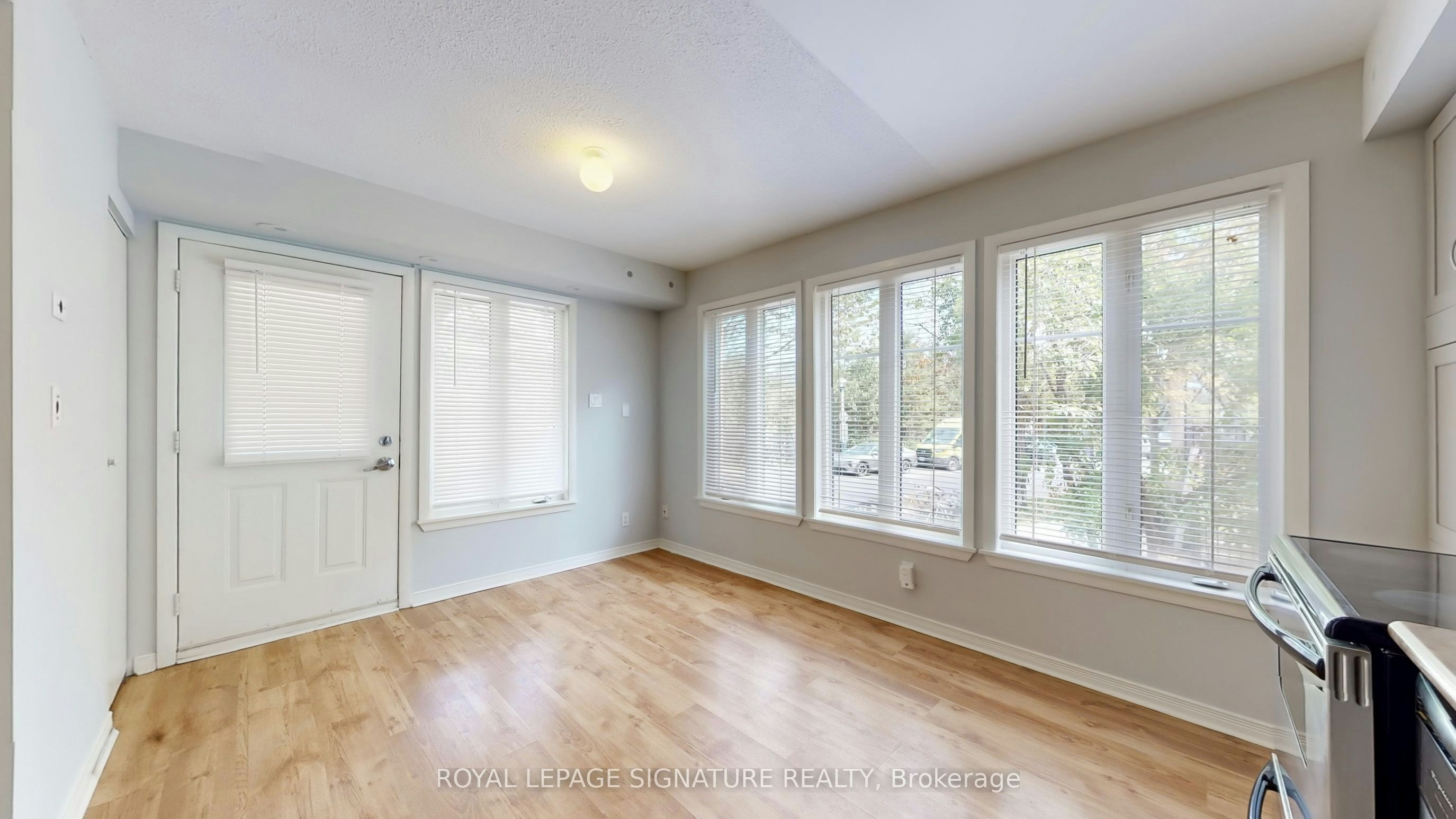 901-50 Western Battery Road, Toronto, ON, M6K 3P1 - 2