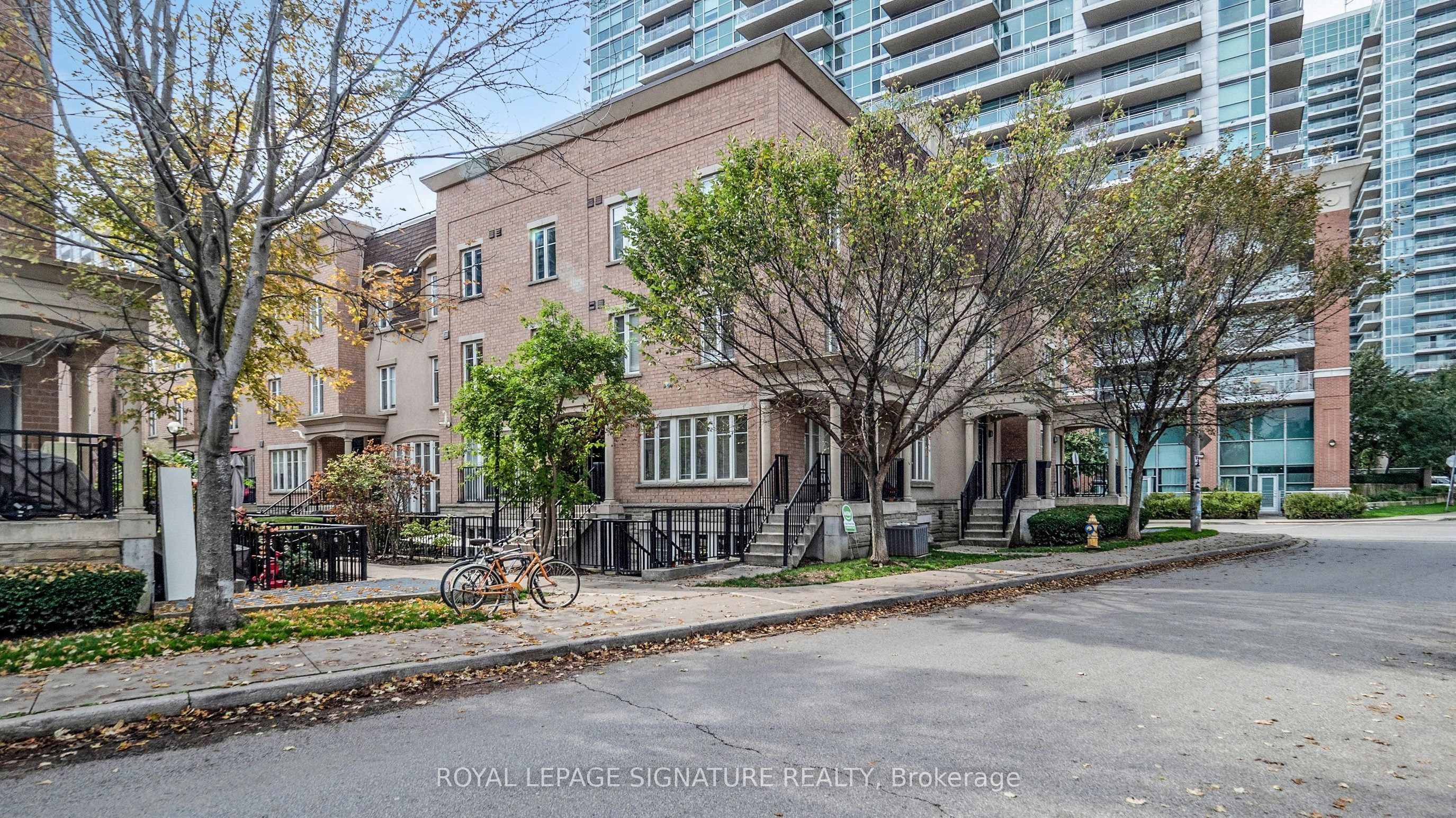 901-50 Western Battery Road, Toronto, ON, M6K 3P1 - 16