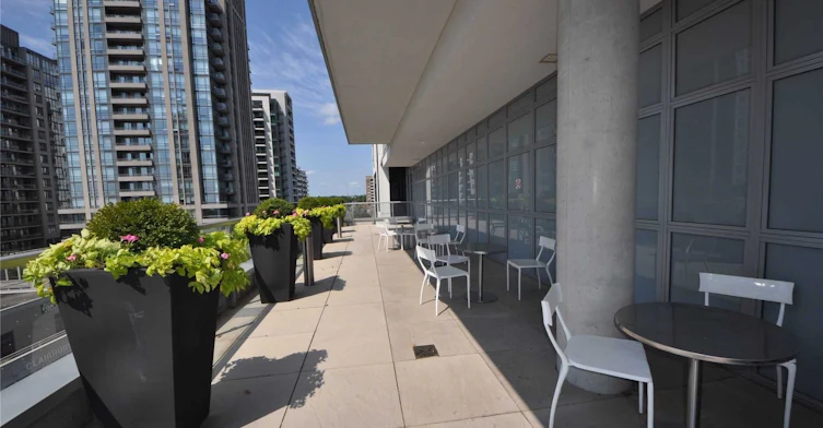 1709-501 St Clair Avenue W, Toronto, ON, M5P 0A2 - 13