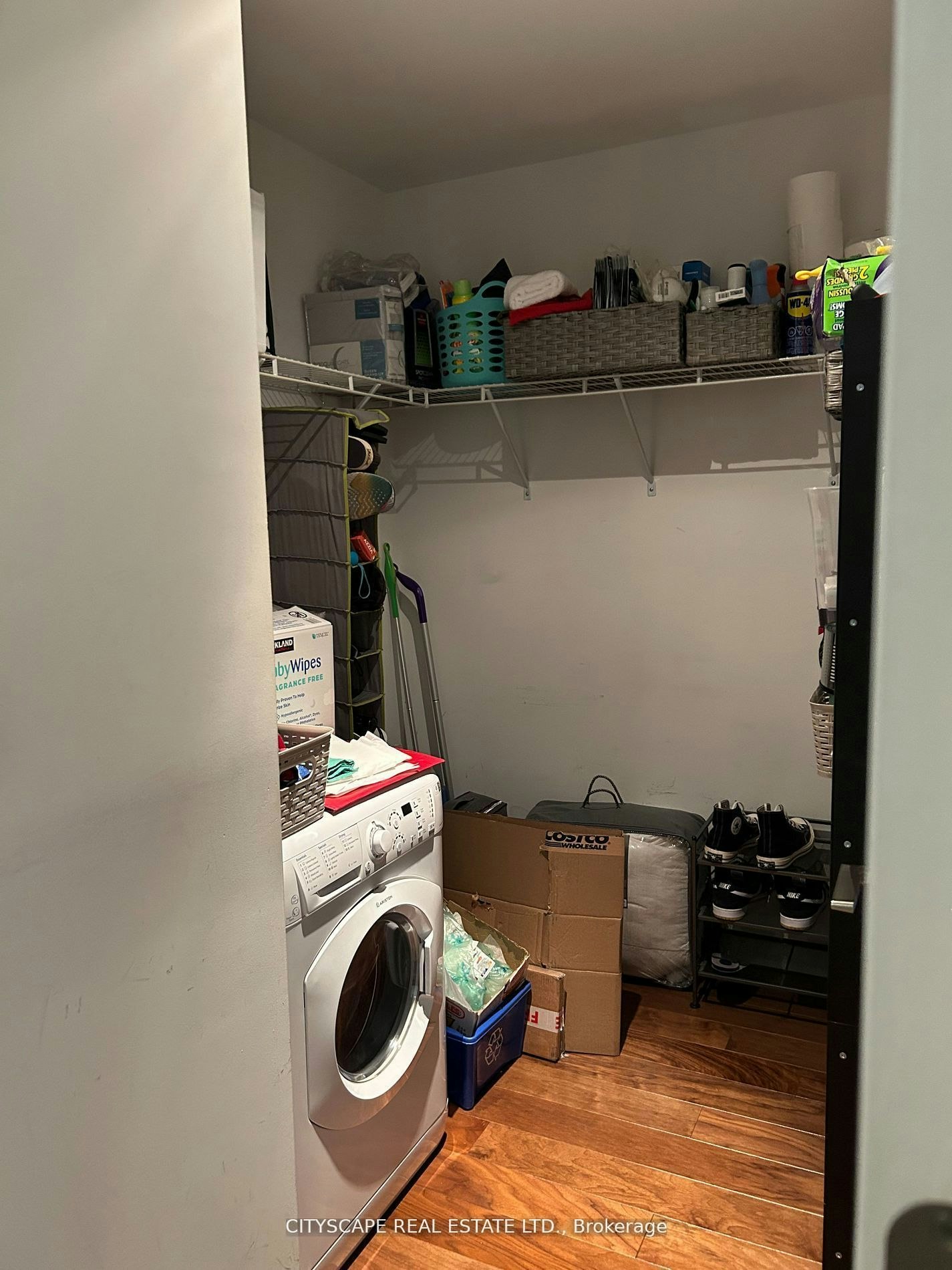 413-32 Trolley Crescent, Toronto, ON, M5A 0E8 - 9