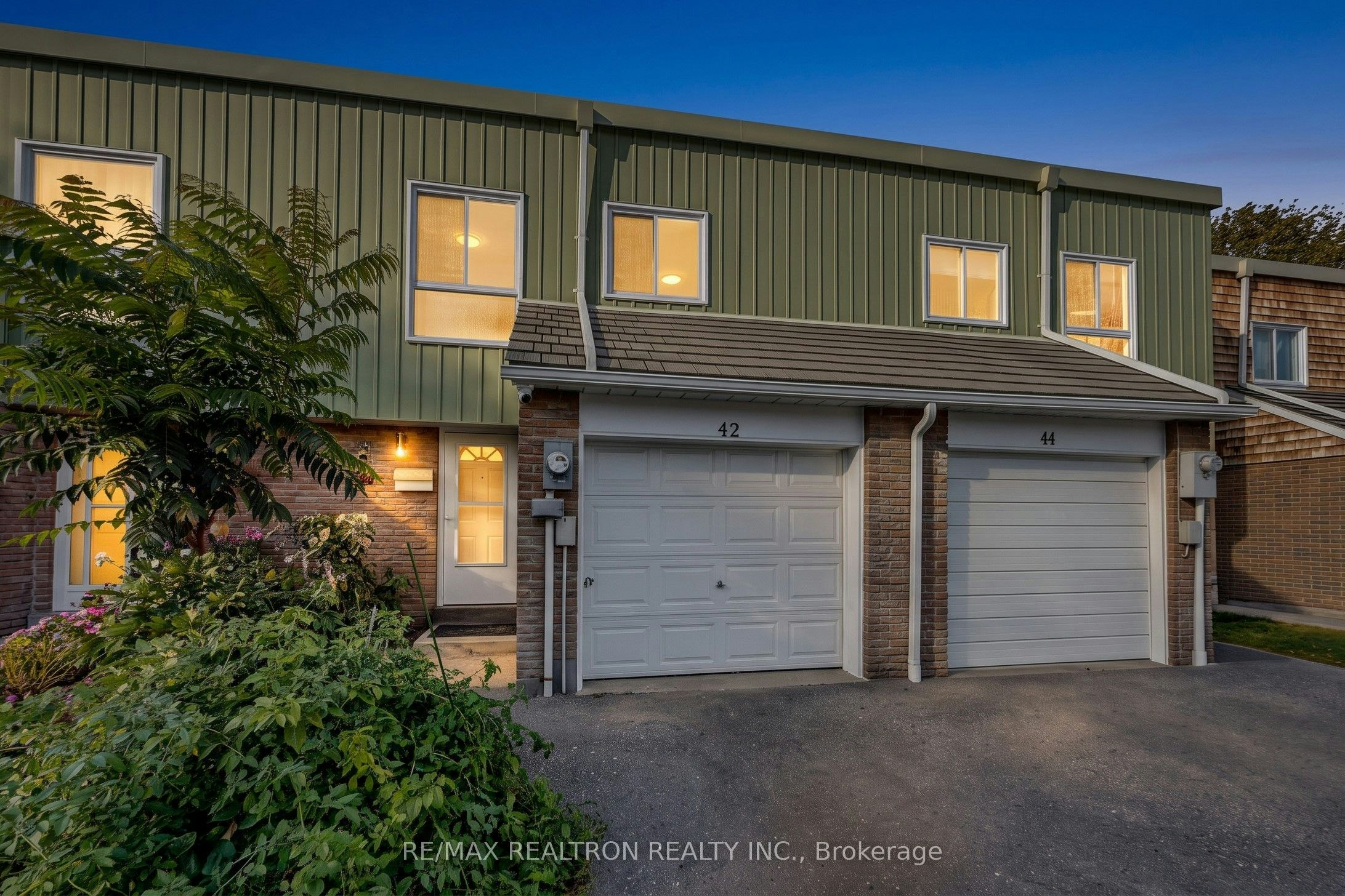 42 Pepper Vine Way, Toronto, ON, M2J 4J8