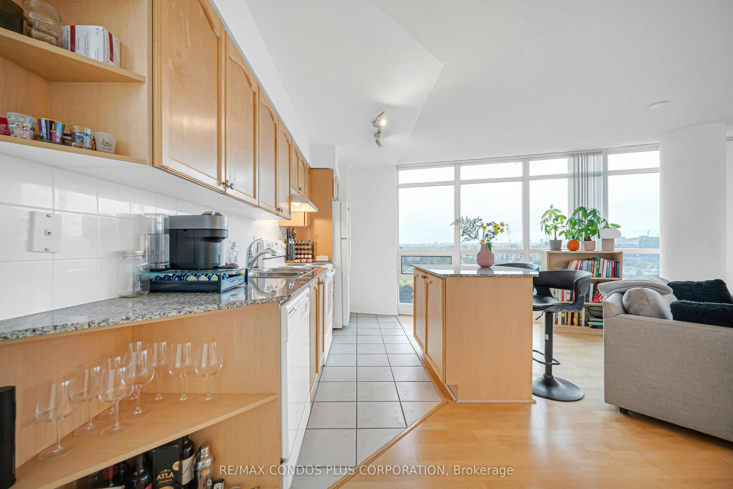 1609-231 Fort York Boulevard, Toronto, ON, M5V 1B2 - 10