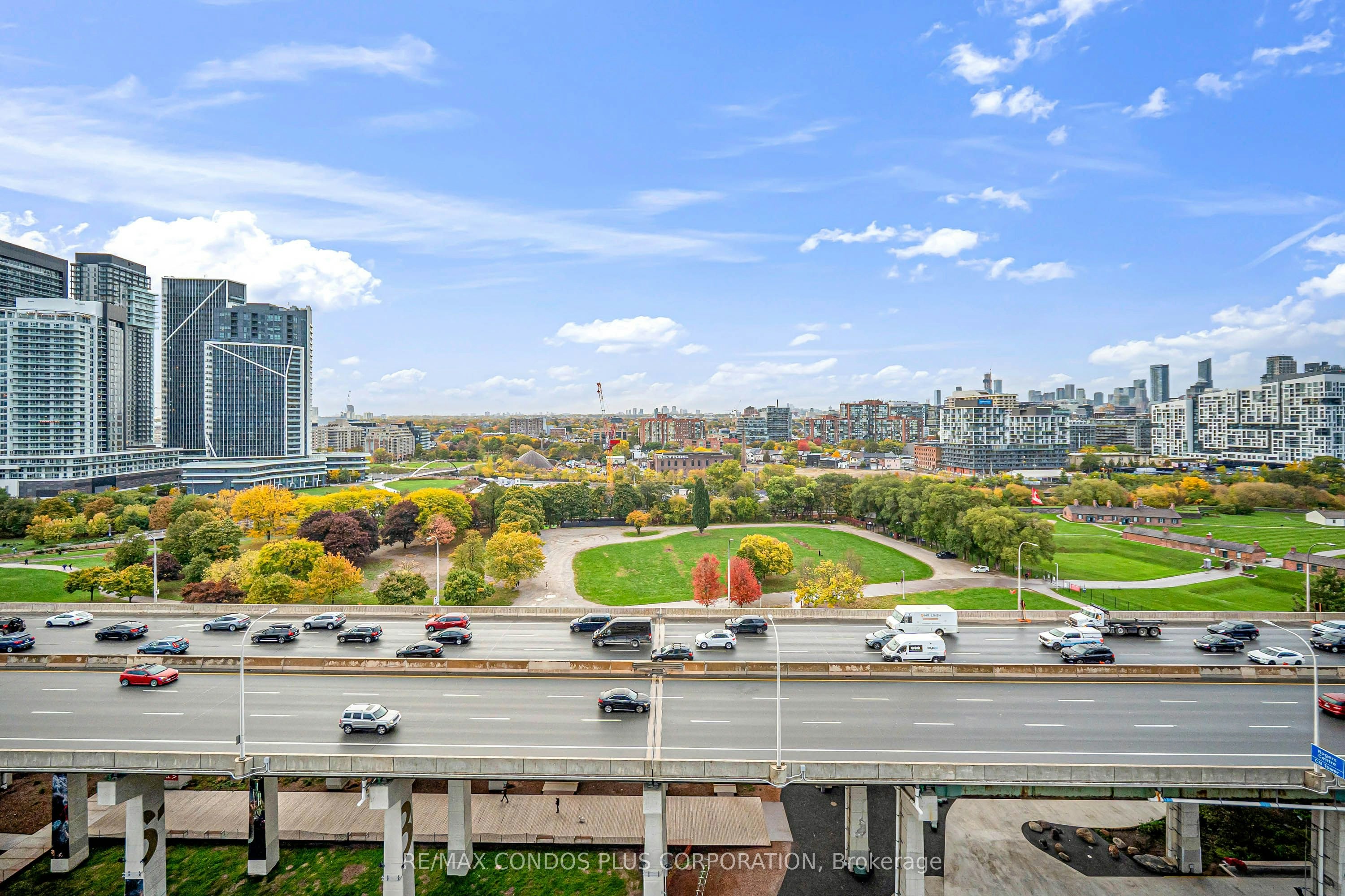 1609-231 Fort York Boulevard, Toronto, ON, M5V 1B2 - 26