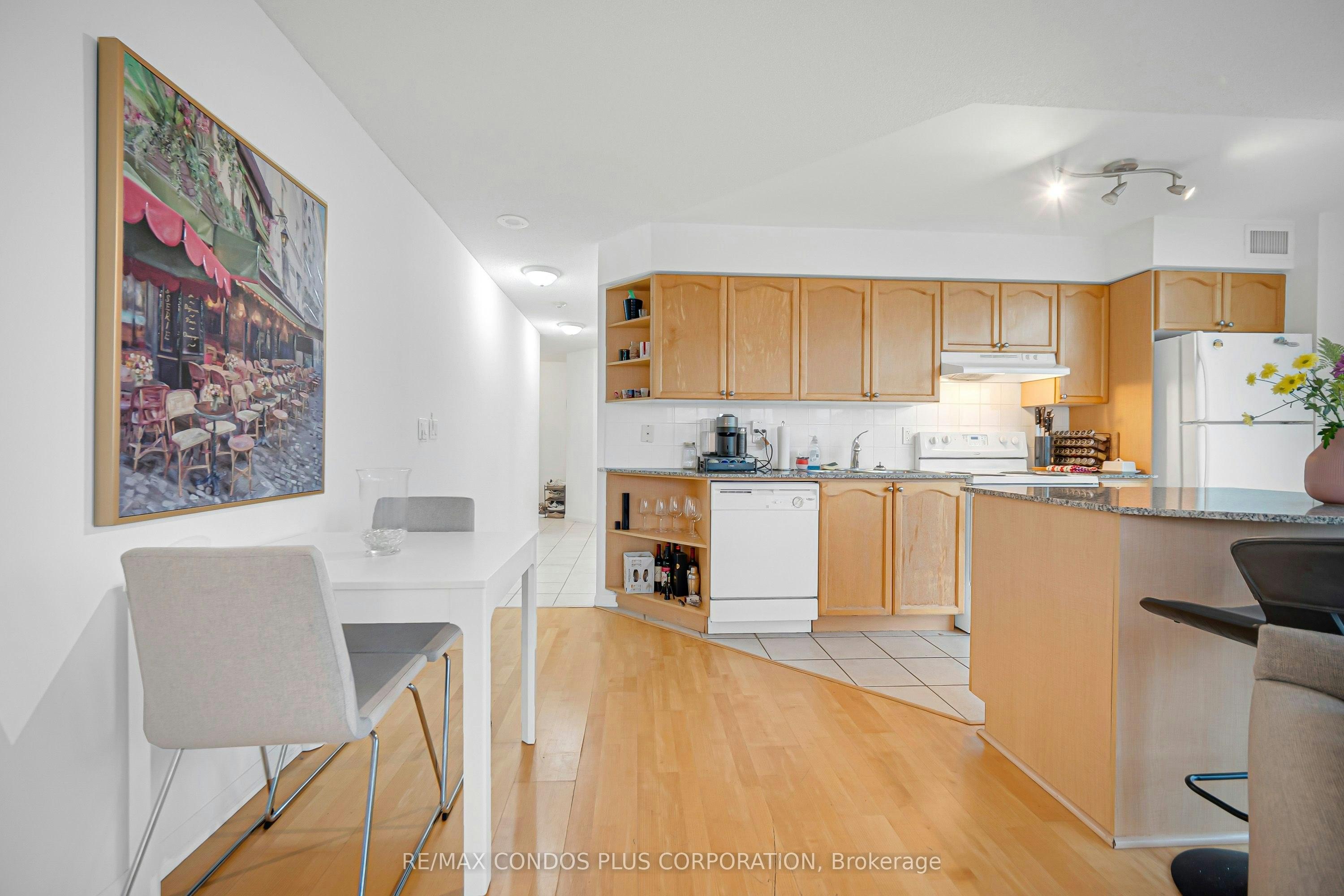 1609-231 Fort York Boulevard, Toronto, ON, M5V 1B2 - 11