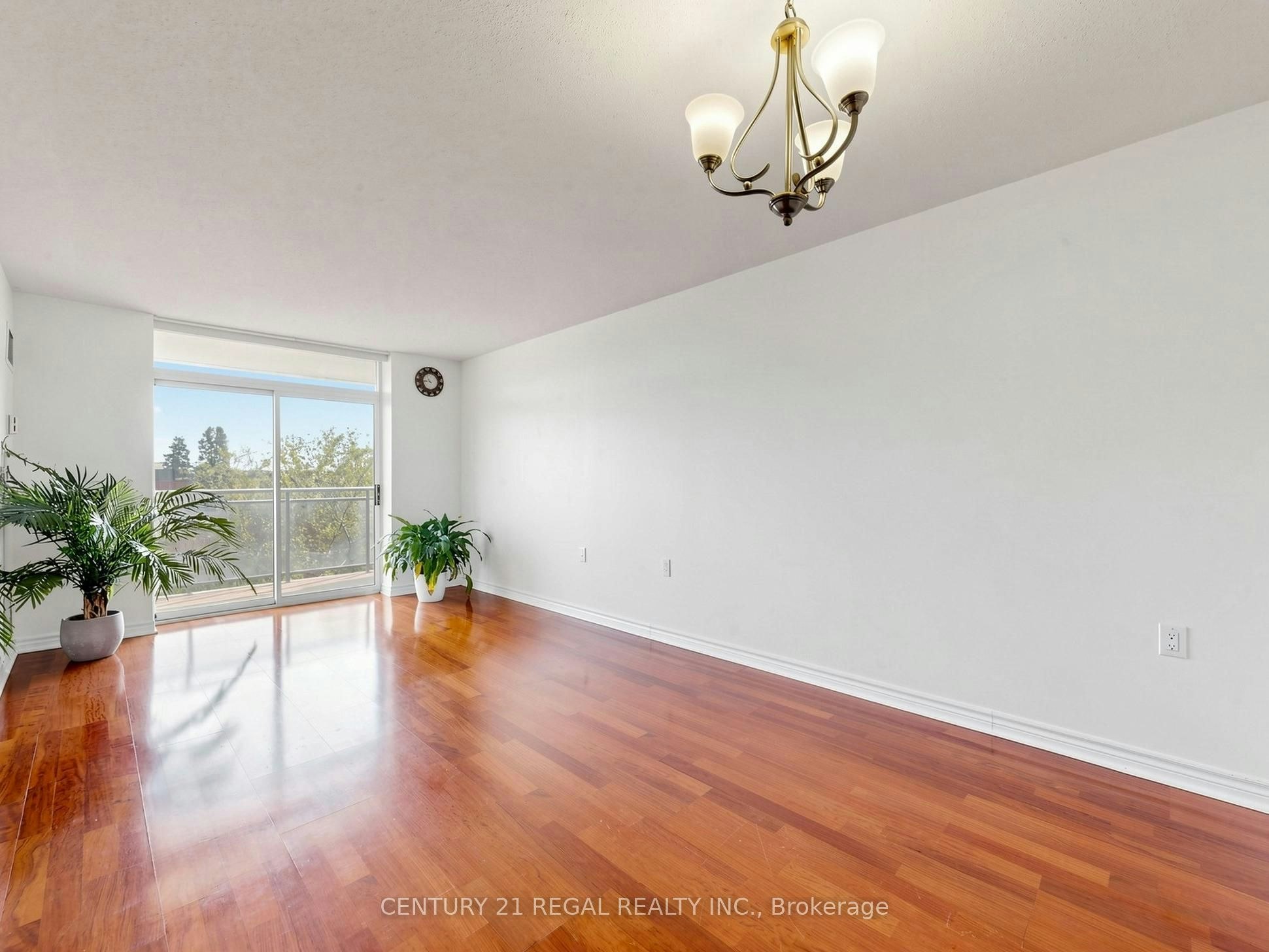 434-650 Lawrence Avenue W, Toronto, ON, M6A 3E8 - 4