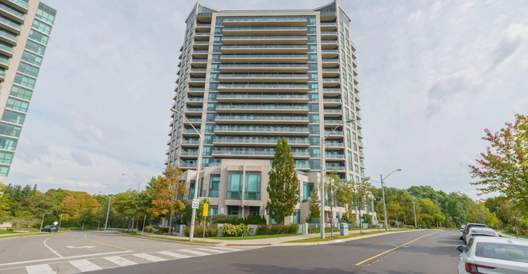 618-160 Vanderhoof Avenue, Toronto, ON, M4G 0B7 - 3