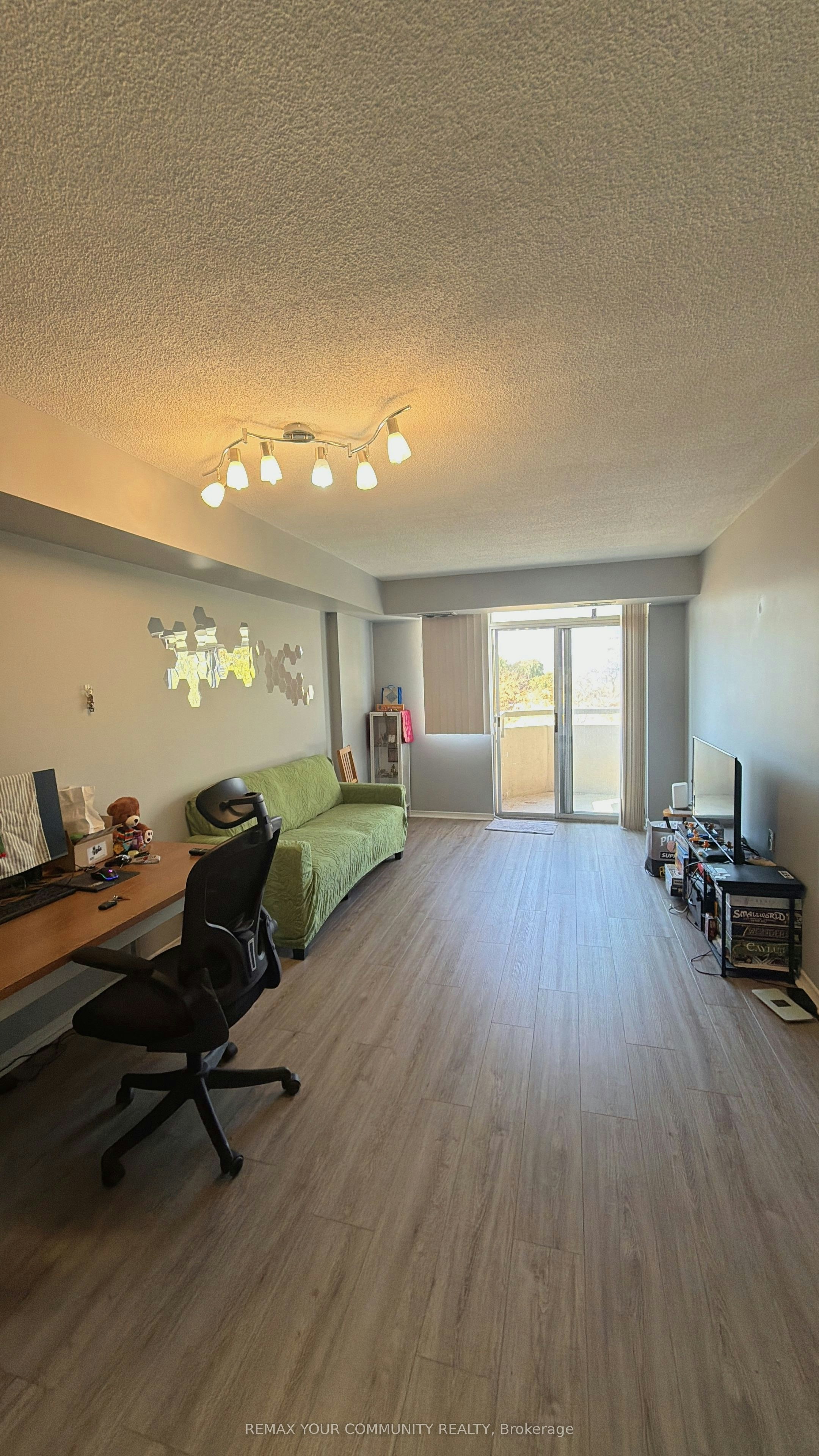 305-555 Wilson Heights Boulevard, Toronto, ON, M3H 6B5 - 7