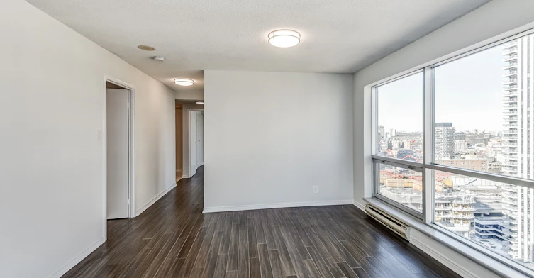 3111-10 Yonge Street, Toronto, ON, M5E 1R4 - 9